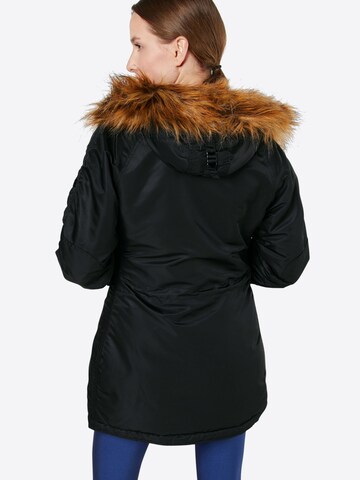Parka de iarnă de la ALPHA INDUSTRIES pe negru