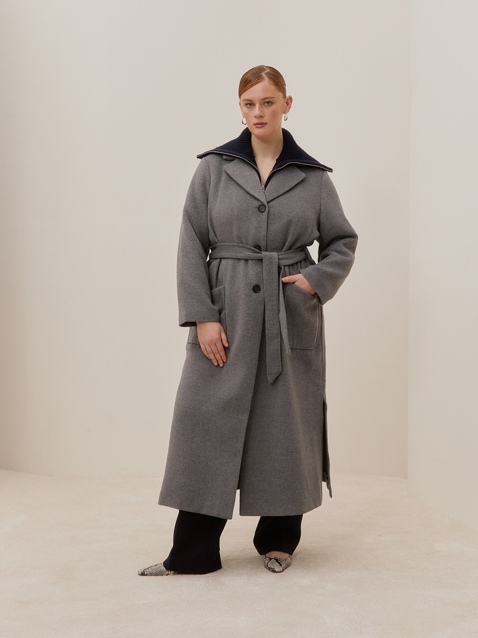 Oricum, dar nu obișnuite Paltoane pentru siluete curvy