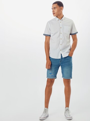 Coupe regular Chemise 'RAY' TOM TAILOR en blanc