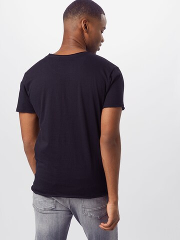 BRAVE SOUL Regularny krój Koszulka 'FRESHER' w kolorze czarny