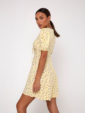 Robe 'Carie' Motel en jaune