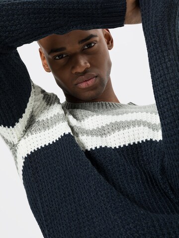 Only & Sons Pullover 'onsLAZLO STRIPED CREW NECK KNIT' in Blau