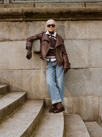 Edgy Vintage Look
