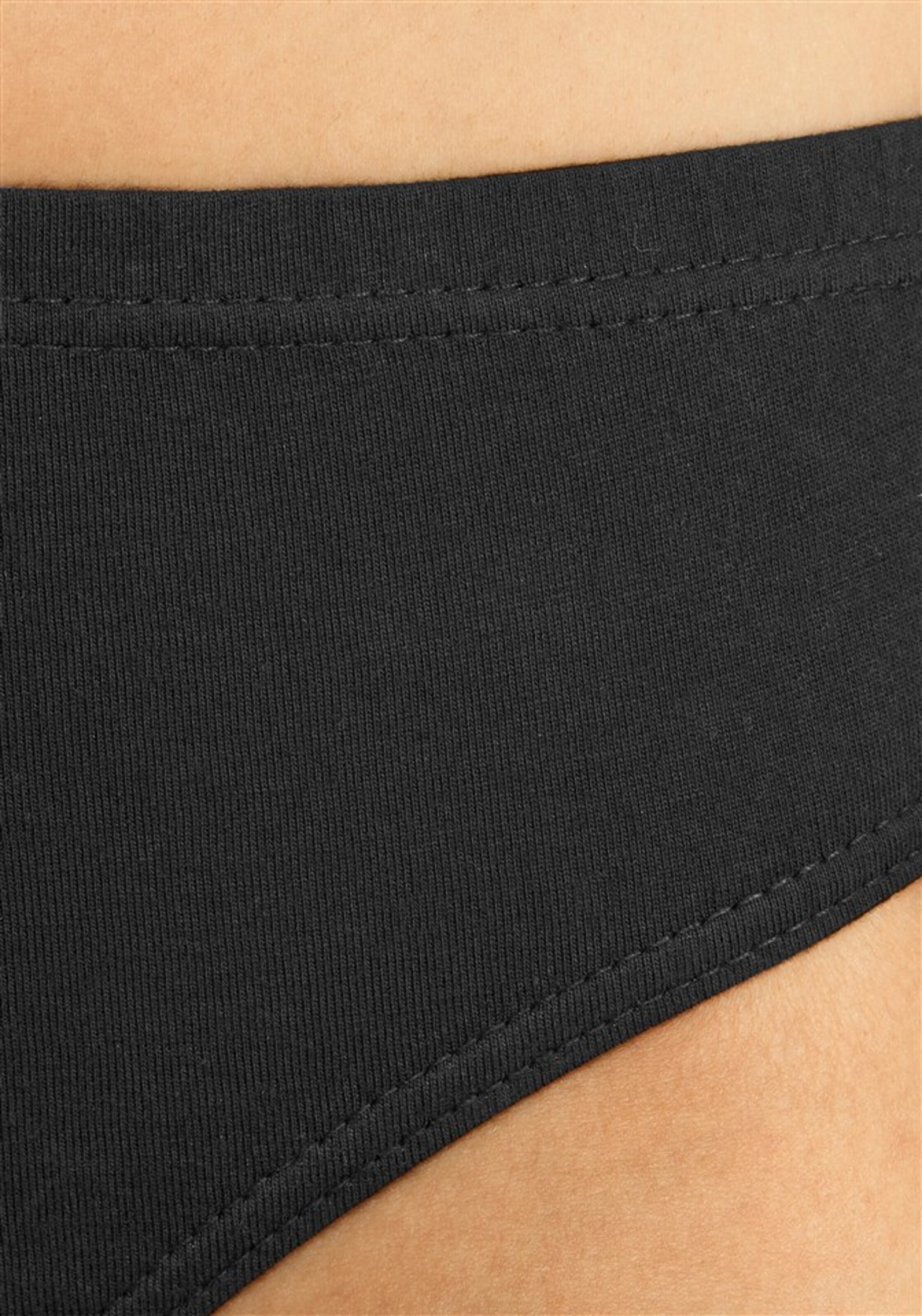 Slip di PETITE FLEUR in nero