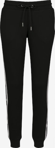 Effilé Pantalon Urban Classics en noir : devant