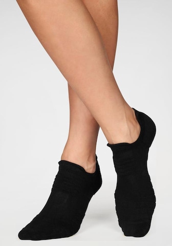 LASCANA ACTIVE Socken in Schwarz