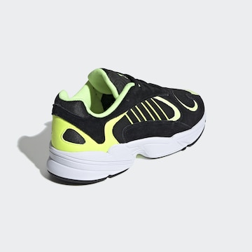 ADIDAS ORIGINALS Sneakers laag 'Yung-1' in Zwart