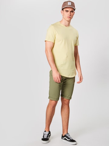 Coupe regular T-Shirt 'MATT' Only & Sons en jaune