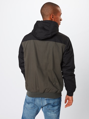 Iriedaily Between-Season Jacket in Black: back