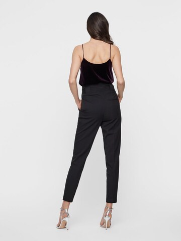 Y.A.S Regular Pleat-Front Pants in Black