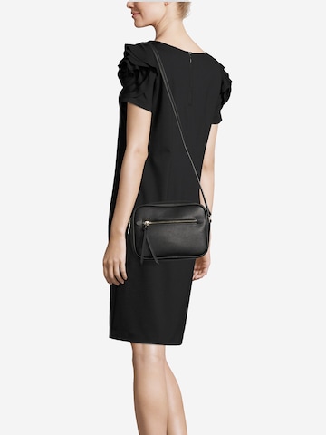 ABOUT YOU Crossbody Bag 'Lana' in Black: front