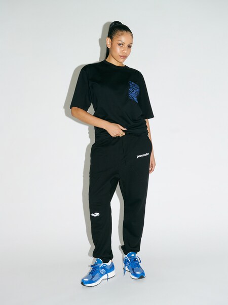 Belle - Black Sweat Look by Pacemaker