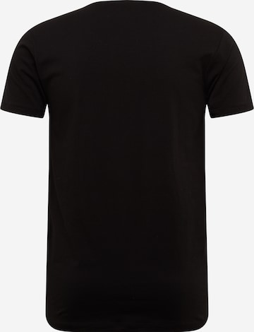 Petrol Industries T-shirt i svart