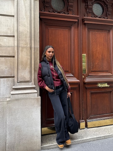 Burgundy Sweater Look by Levi’s®