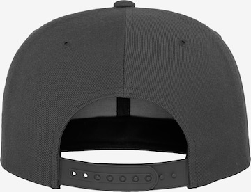 Flexfit Cap in Grau