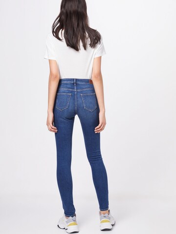 Skinny Jean WRANGLER en bleu : derrière