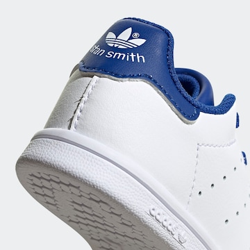 Baskets 'STAN SMITH' ADIDAS ORIGINALS en blanc