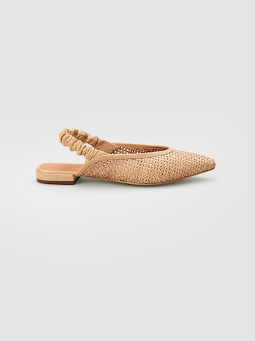 Ballerines 'Gotje' EDITED en beige : devant