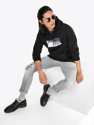 Mister Tee Sweatshirt in Schwarz