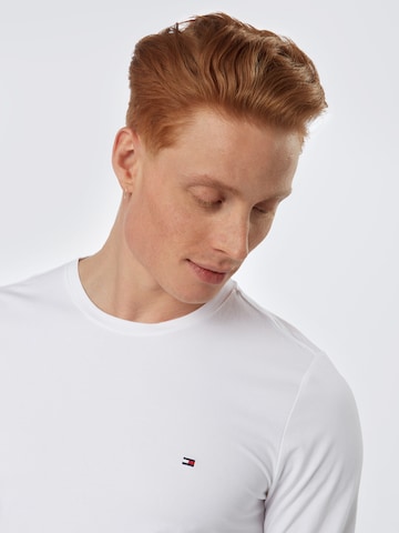 TOMMY HILFIGER Regularny krój Koszulka w kolorze biały