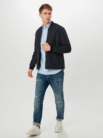 Filippa K Regular Fit Hemd 'M. Tim Oxford' in Blau