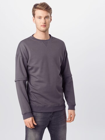 Urban Classics Regular fit Sweatshirt i grå: framsida