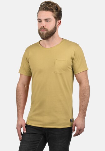 Maglietta di !Solid in giallo: frontale