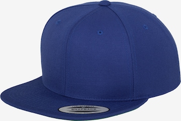 Flexfit Hat in Blue: front