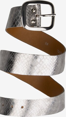 Soccx Belt in Silver: front