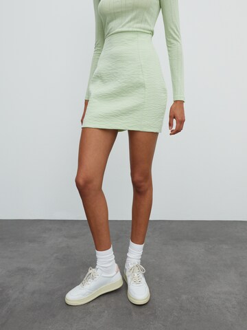 EDITED - Falda 'Arven' en verde: frente