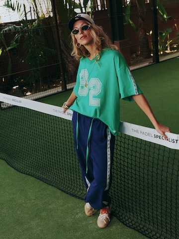 Sporty Jersey Trackpants Look by KAMILA SIKL