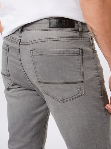 Urban Classics Slimfit Jeans in Grijs