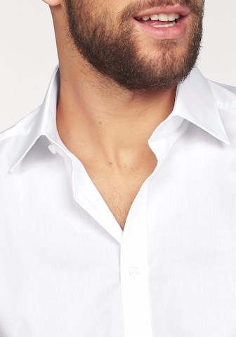 OLYMP Slim Fit Hemd in Weiß