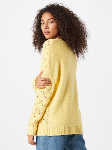 Pull-over 'Pia' ABOUT YOU en jaune