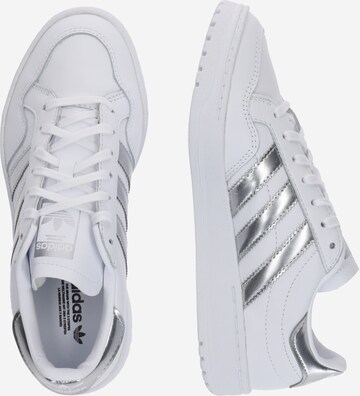 ADIDAS ORIGINALS Sneakers low i hvit