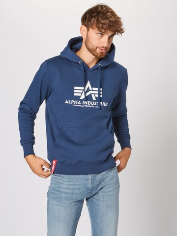 ALPHA INDUSTRIES Sweatshirt in Blau