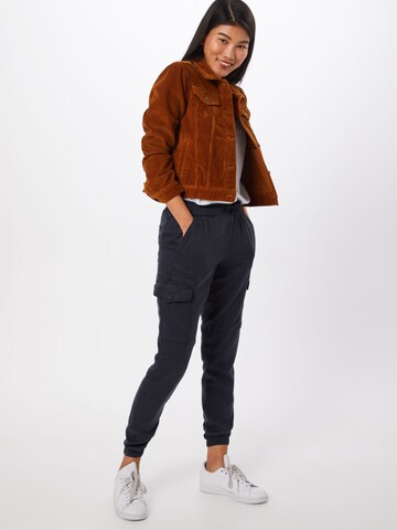 brūns Superdry Starpsezonu jaka 'Girlfriend'