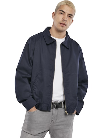 Urban Classics Regular fit Between-Season Jacket 'Workwear' in Blue: front