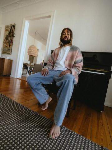 Cozy Pink Grey Look by Pacemaker