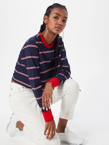 T-shirt 'Ladies Short Yarn Dyed Skate Stripe LS' Urban Classics en bleu
