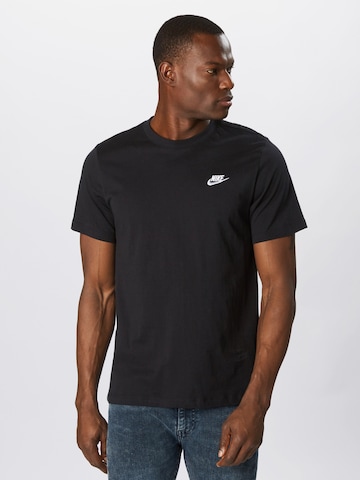 Nike SportswearRegular Fit Majica 'Club' - crna boja: prednji dio