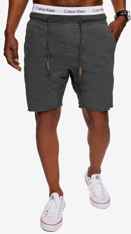 INDICODE JEANS Loosefit Shorts 'Carver' in Grau: predná strana