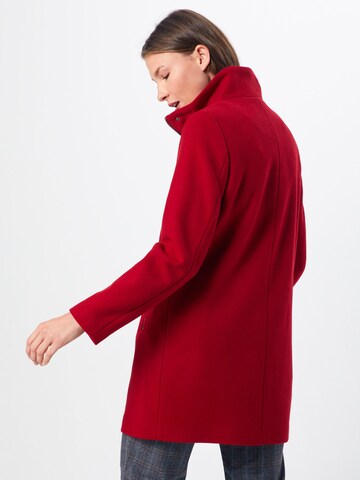 Manteau mi-saison ESPRIT en rouge : derrière