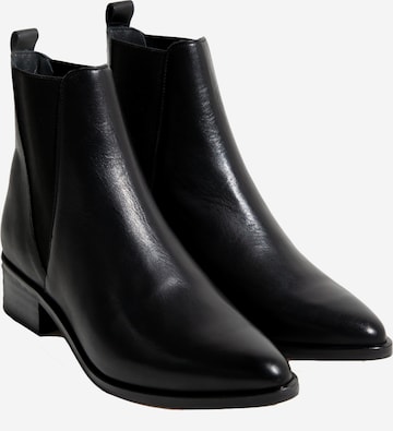 Chelsea Boots 'Zora' EDITED en noir