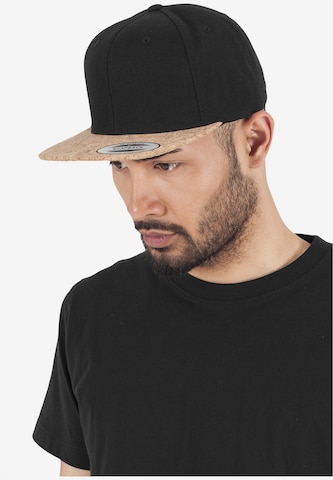 Flexfit Cap in Schwarz