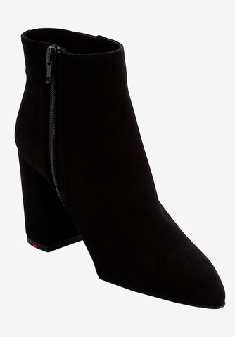 LLOYD Booties in Black