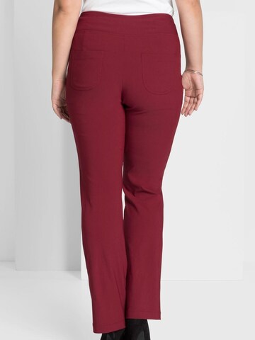 SHEEGO Regular Pants in Red