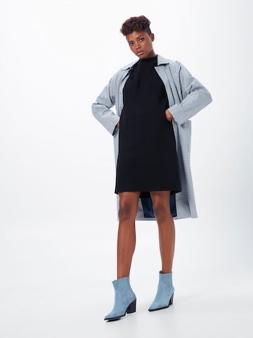 melns Urban Classics Kleita