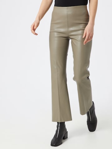 SOAKED IN LUXURY Flared Pants 'Kaylee' in Brown: front