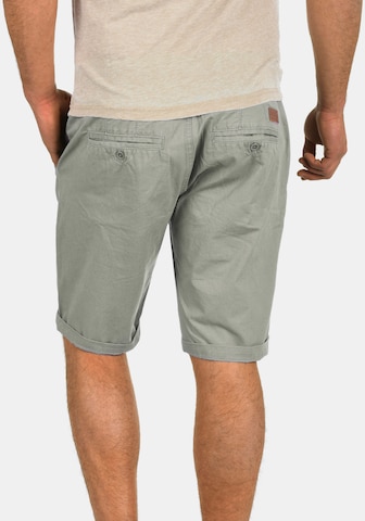 BLEND Regular Chinoshorts 'Sasuke' in Grau